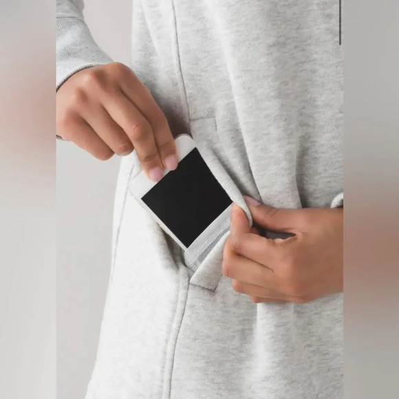 Lululemon Back To It Wrap Sweater Heathered Vapor Size 2 - Picture 3 of 9